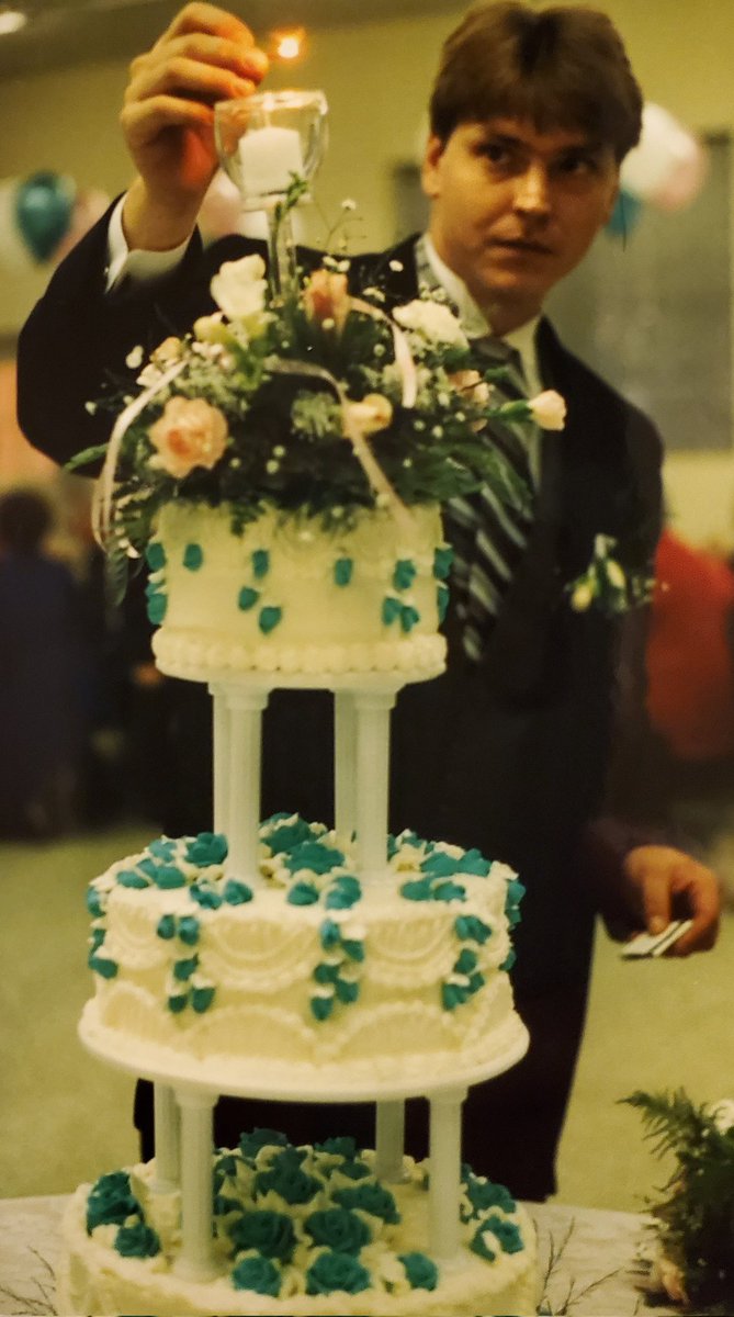 kerry bloch tweet media