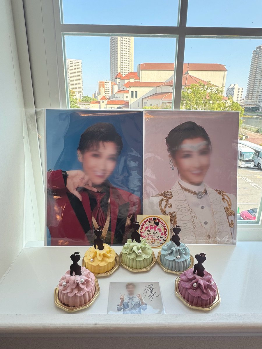 _m_r_ma's tweet photo. ♡1015♡
HappyBirthday✧︎*。
今日は記念日💕 https://t.co/9XXbcLrHnd