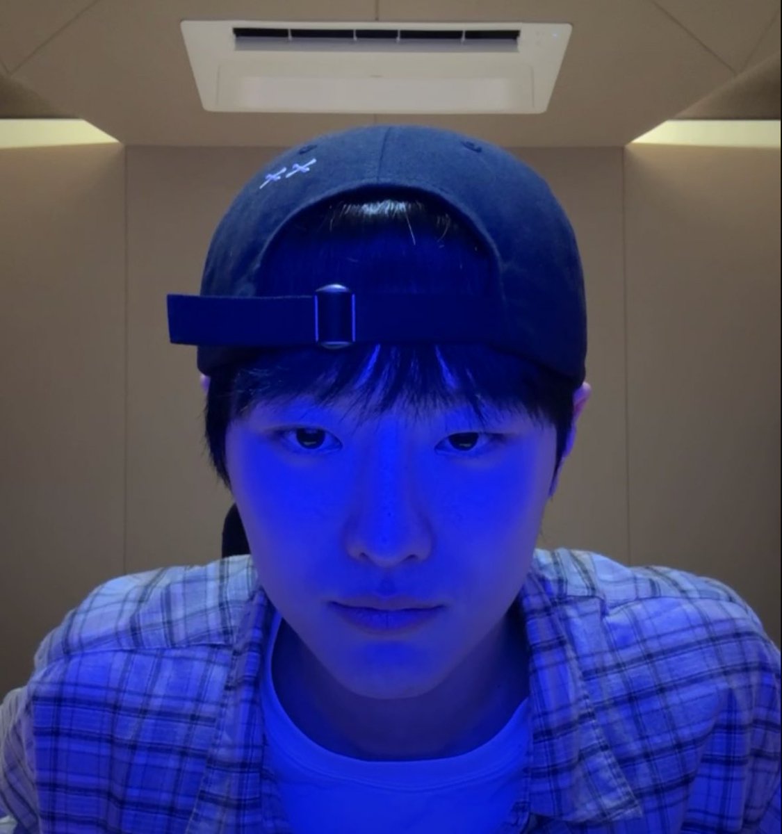 파랗게의남자답다