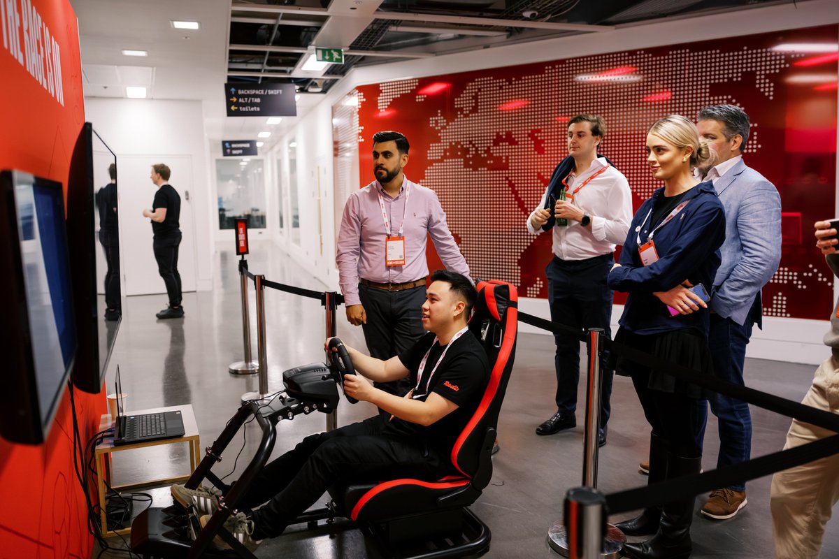 Redisinc's tweet image. The experts have left the building. That’s a wrap on Redis Released London. 👏
We announced the newest addition to the Redis family (👋 @FeatureformML), and showcased how we’re powering the new AI stack at our UK stop. From Redis creator @antirez and our CEO @RowanTrollope’s…