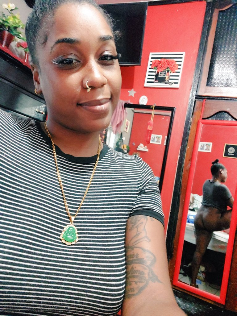 Cute face n a fat asss😝😝😝