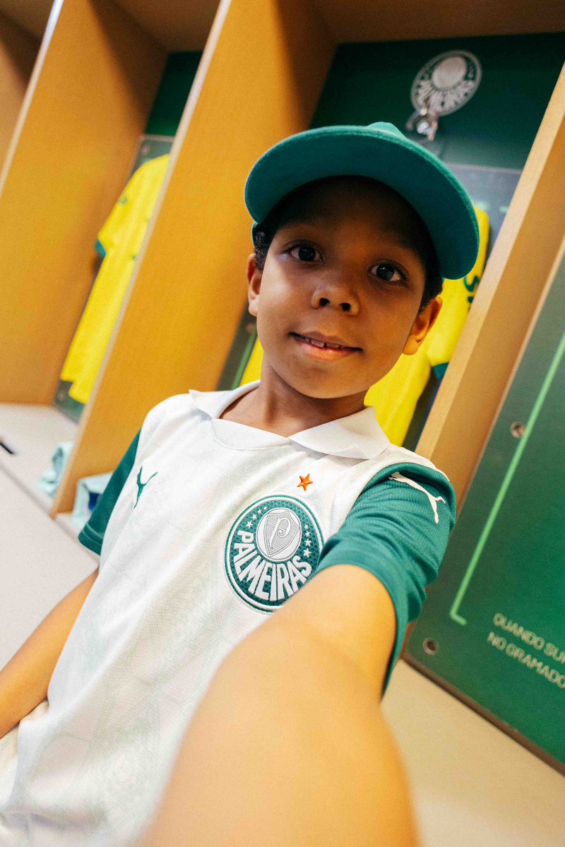 avantipalmeiras's tweet image. A torcida que canta e vibra já está 🔛 por aqui! 📍

#OPoderDoAvanti