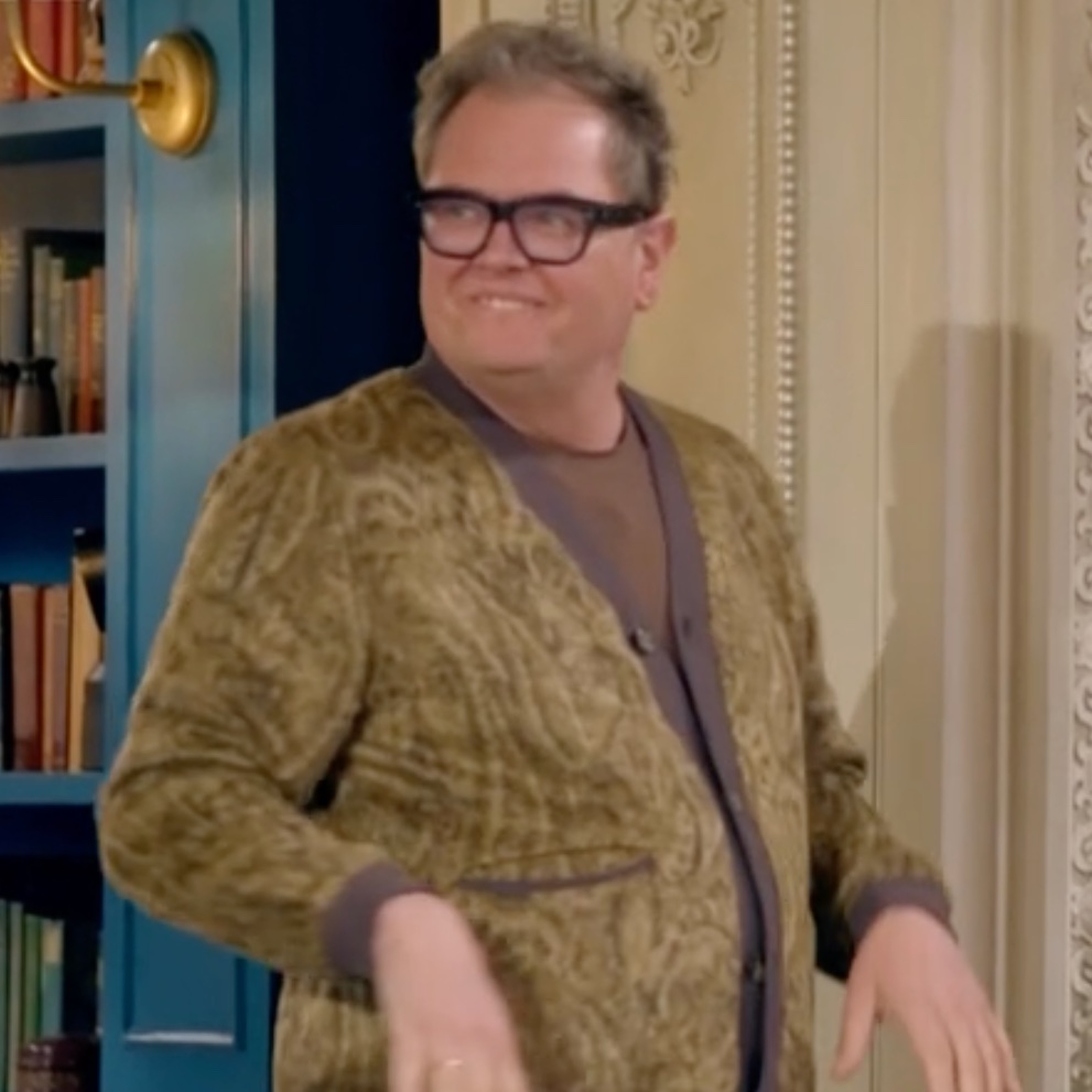 The acting is absolutely killing me, look at this - there is no way this man survives this week. 😭 #CelebrityTraitors