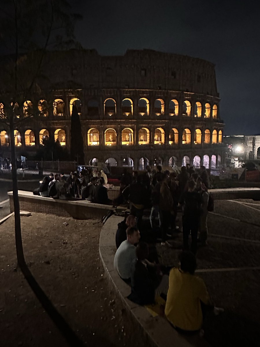 beer by the colosseum before <a href="/ETHRome/">ETHRome 🇮🇹</a>