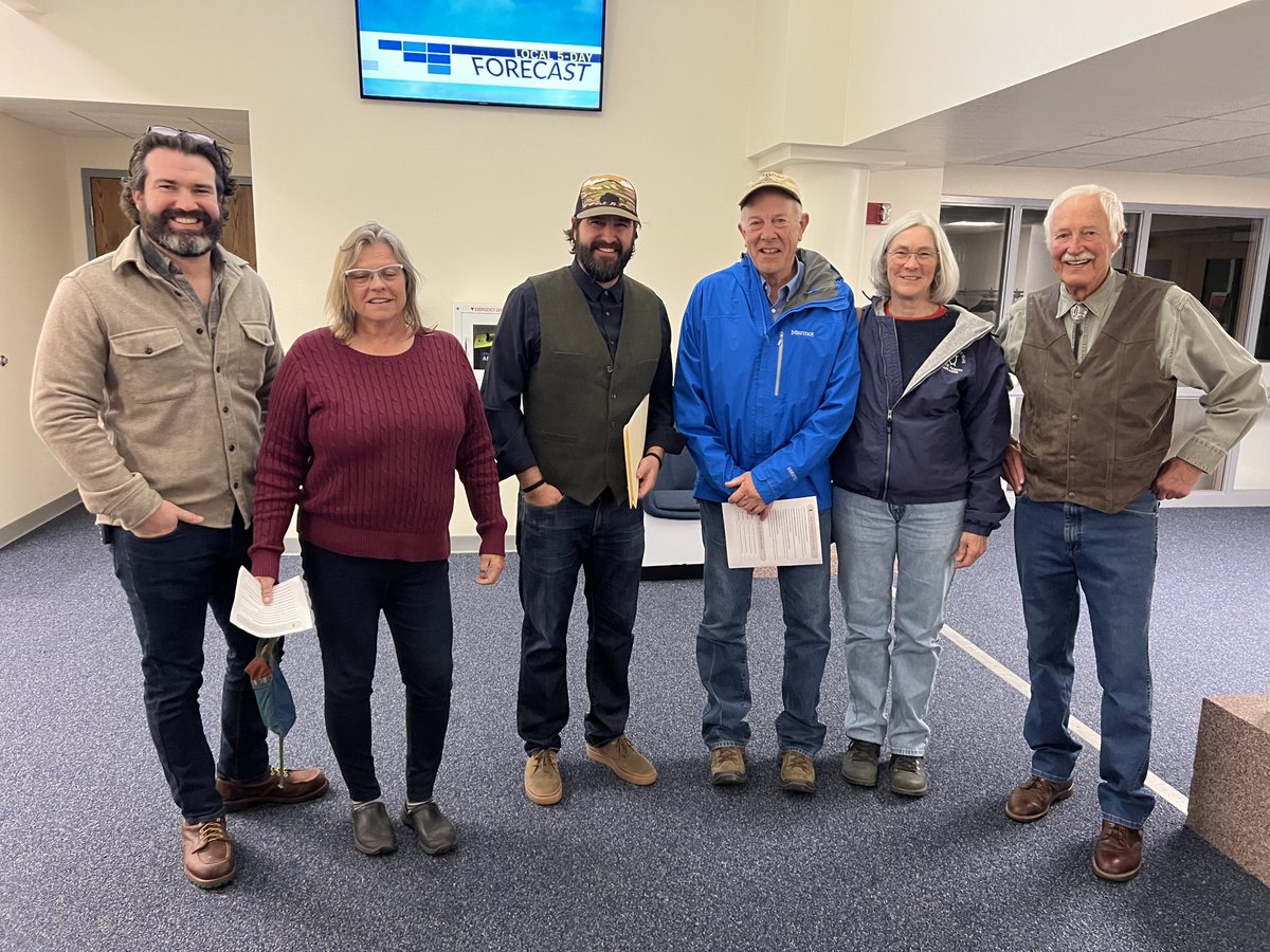 bcaorg's tweet photo. Thank you to everyone who made it to The History and Future of America’s Public Land with Walt Dabney in Dickinson last night, including Clay Jenkinson, who moderated the Q&amp;A. 

Join us tonight in Bismarck! https://t.co/23uJfDfenW