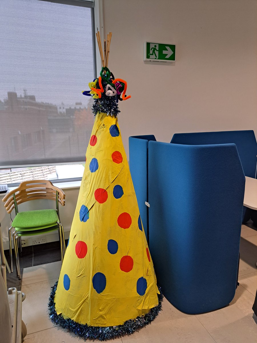 Charlotte Crowe tweet media