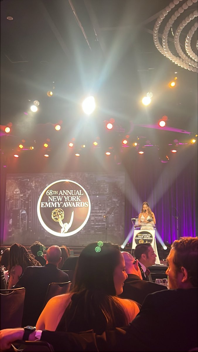 ZhaneCaldwell's tweet photo. A night at the Emmys surrounded by some of the most inspiring and talented people in the business. Forever grateful to be in rooms where excellence is celebrated and to work with a team that continues to open doors I once only dreamed of. 💫 https://t.co/FsnFraiprr
