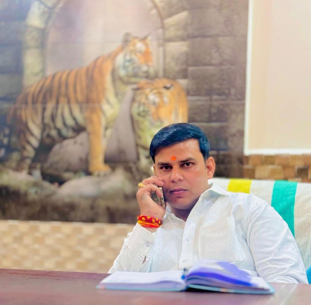 Happy birthday chote bhai Gyanvendra singh ( Pradhan ji )