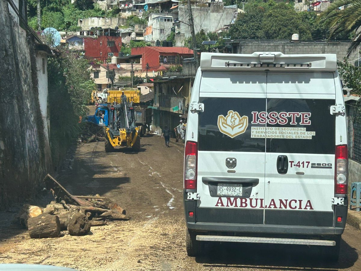 martibatres's tweet image. En el municipio de Huauchinango, Puebla instalamos un módulo de atención del @ISSSTE_mx abierto a toda la comunidad con servicios médicos y orientativos.