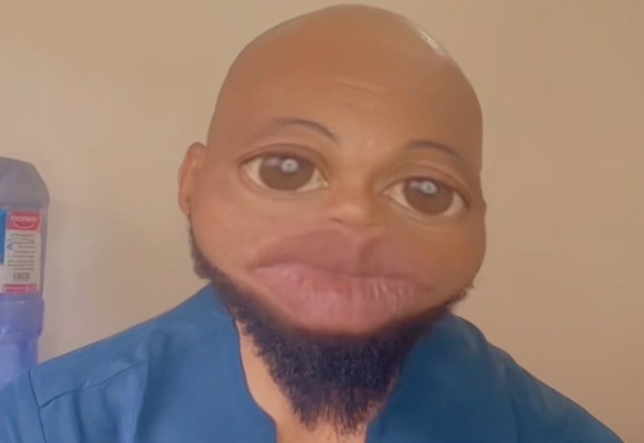 itz_DBoss's tweet image. No let them know say money
Dey your hand Oo, Follow them Dey Complan Dey go 🥺💔