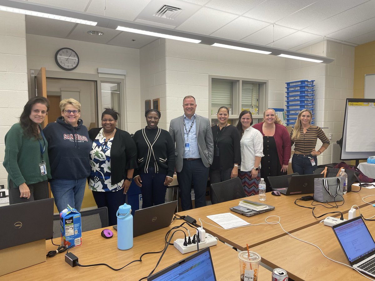 ArcolaES_CSL's tweet image. Kennedy cluster in the house at Bel Pre ES today! We met today to share ideas, celebrate our strengths, and encourage each other through our struggles. Lucky to work with such a remarkable team of CSLs. #CommunitySchools