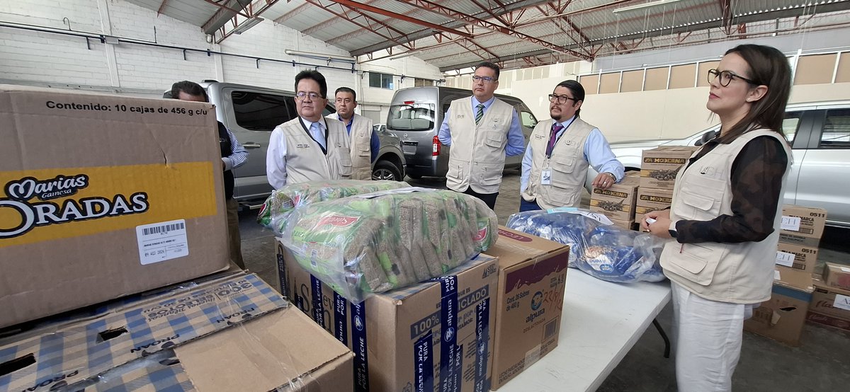ASEH_Hgo's tweet image. La @ASEH_Hgo se une al acopio de víveres para apoyar a familias afectadas por las lluvias.
El Auditor Superior, @jorvalverdeASEH, agradeció el respaldo de la @ASECampeche y su homóloga de Quintana Roo.
En tiempos de crisis, la solidaridad también se fiscaliza.
#SolidaridadASEH