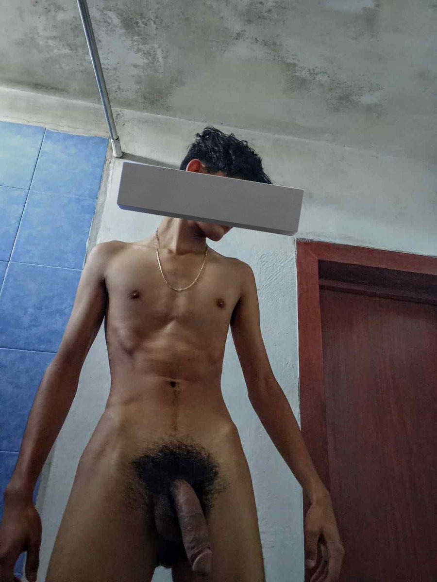 Últimos días de  promoción  en $50 pesos la anualidad de nuestro grupo 
Con Contenido explícito de heteros , albañiles, chácales , chicos engañados  guapos , vaqueros , fetichistas y de más . 
Envíen mensaje aquí ↙️↙️↙️
t.me/Uglylove23

<a href="/EncuentroGayMty/">Encuentro🏳️‍🌈GAY🏳️‍⚧️Monterrey</a>