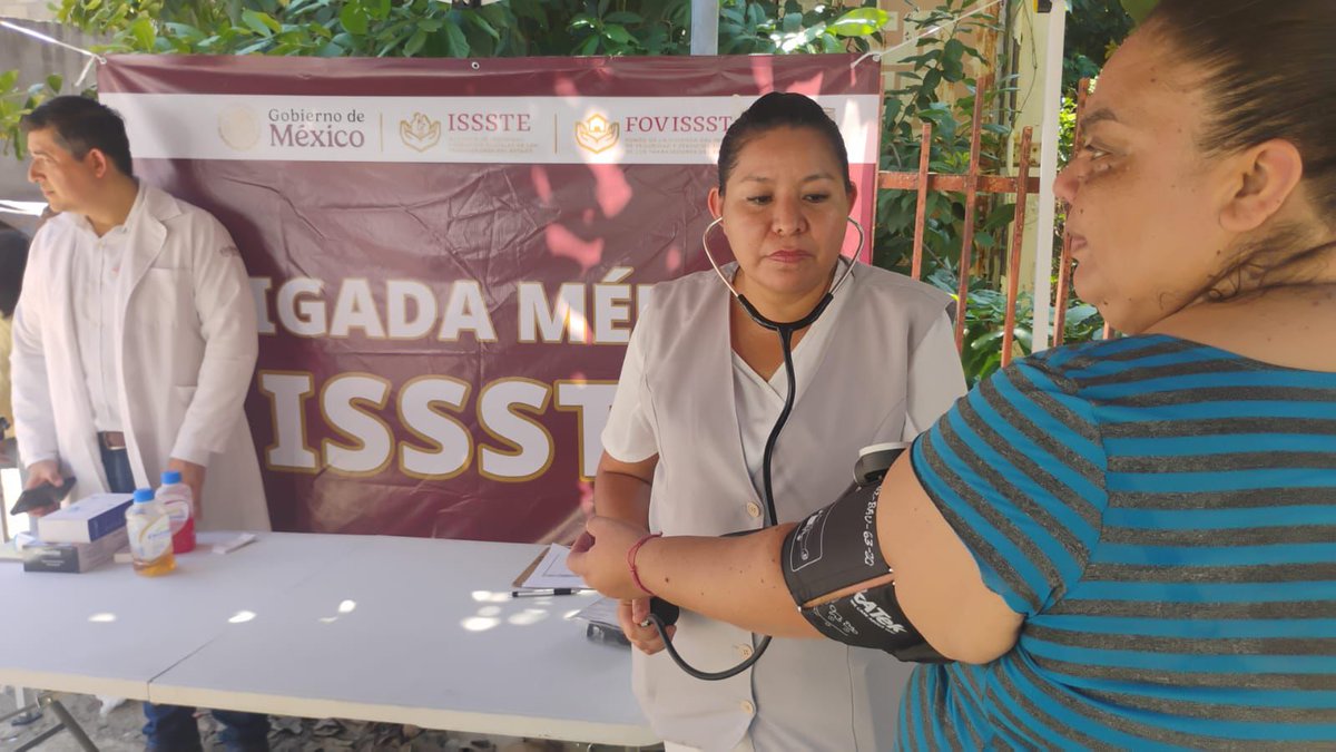 martibatres's tweet image. Brigada médica del @ISSSTE_mx, con apoyo de @FOVISSSTEmx, llega al municipio de Tamazunchale en San Luis Potosí para brindar apoyo a la comunidad afectada.