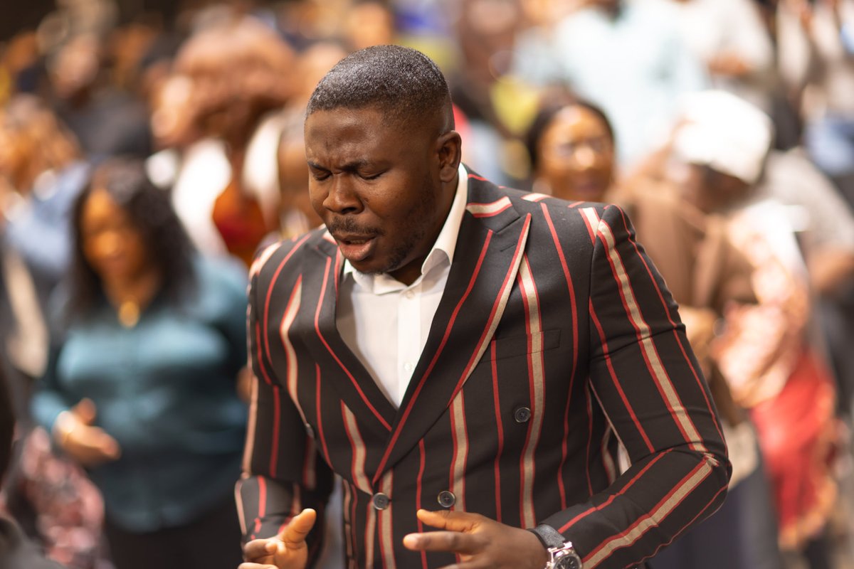 ofmhoustontexas's tweet photo. Houston Miracle and Recovery Conference with @APOSTLESULEMAN — Day 2 Morning Session: 

#HoustonMiracleCrusade #ApostleJohnsonSuleman #OFMHouston #PossessingYourInheritance #Day2 #FaithInAction https://t.co/0vIKVH2hqx