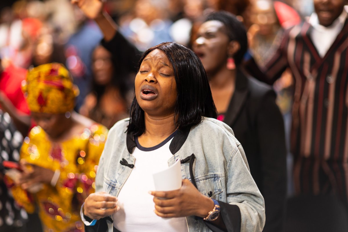 ofmhoustontexas's tweet photo. Houston Miracle and Recovery Conference with @APOSTLESULEMAN — Day 2 Morning Session: 

#HoustonMiracleCrusade #ApostleJohnsonSuleman #OFMHouston #PossessingYourInheritance #Day2 #FaithInAction https://t.co/0vIKVH2hqx