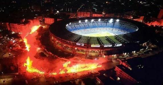 Il 25 novembre 2025  saranno 5 anni senza Diego 🩵 e per la prima volta proprio in quel giorno si giocherà la partita di Champions contro il Qarabağ al Maradona
Sarà una grande emozione 
25 novembre 2020
25 novembre 2025