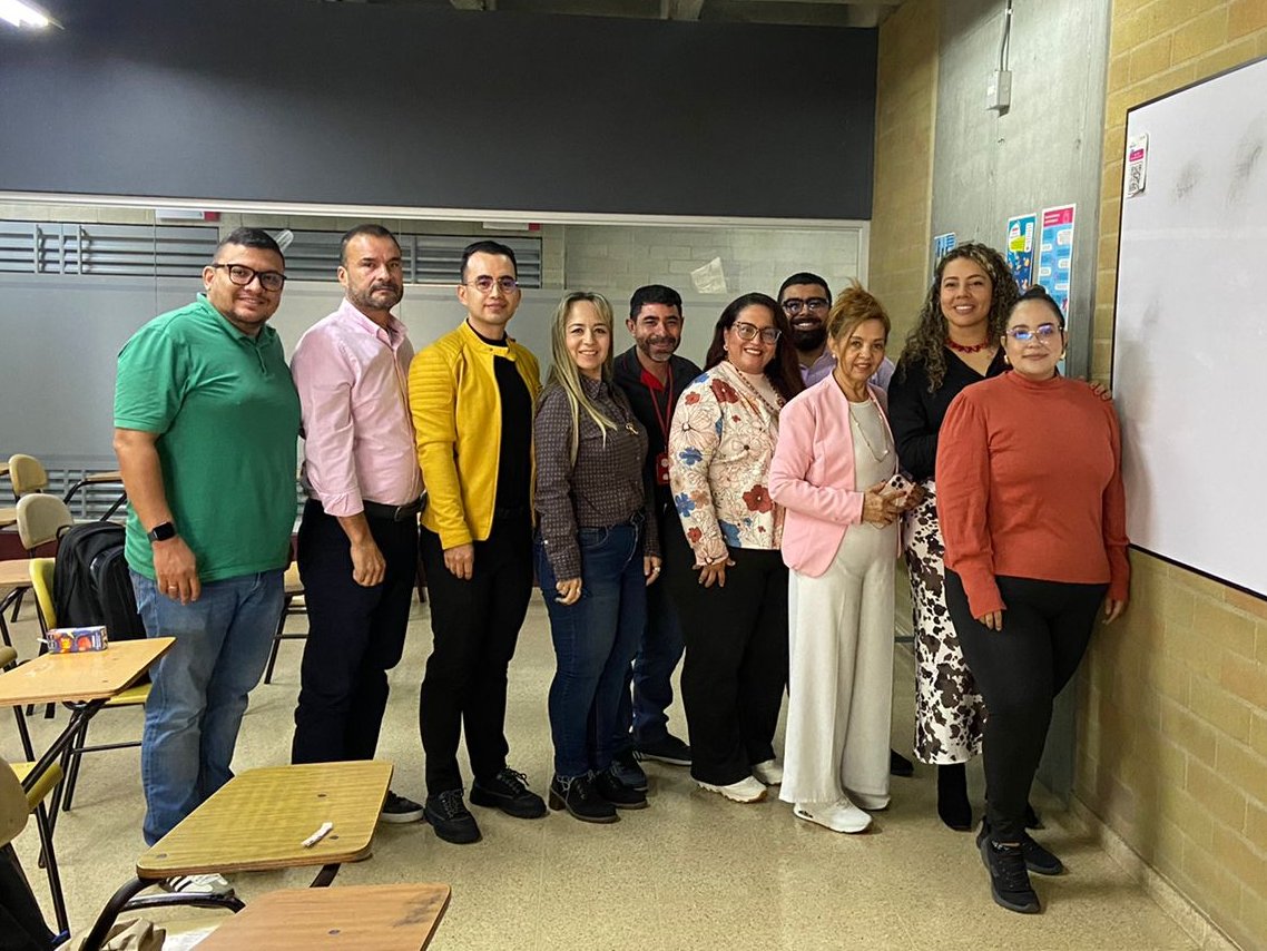 Hoy participamos activamente en el Encuentro Regional de <a href="/Asenof_Oficial/">Asociación Nacional Oficial</a> , un valioso espacio de diálogo y construcción colectiva para seguir fortaleciendo nuestro sector.
Abordamos temas clave como el Marco Nacional de Cualificaciones y las nuevas actualizaciones educativas.