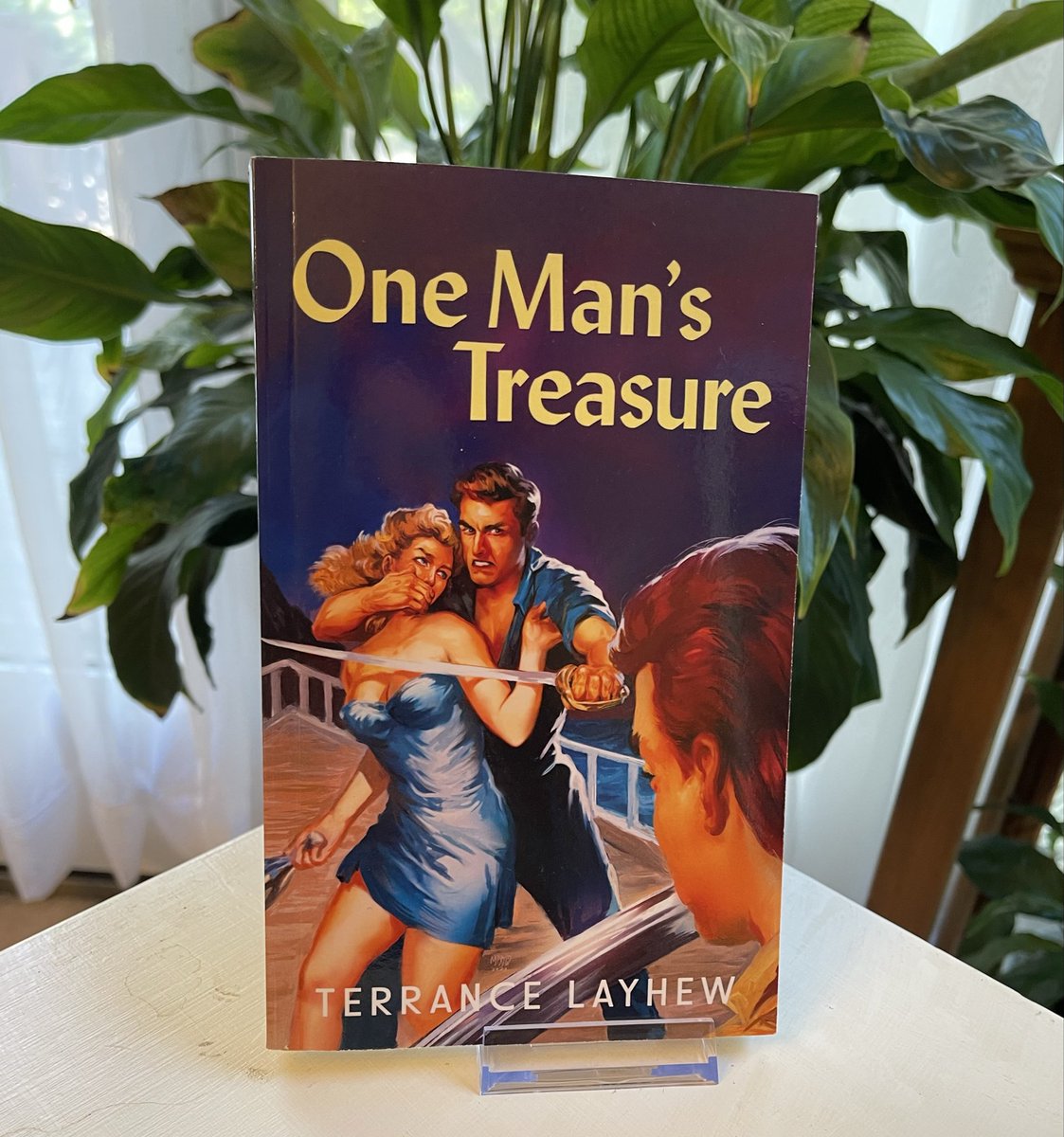 Celebrate your favorite book #podcasters and #bloggers by supporting the creative work behind these talented champions of the #WritingCommmunity!

Today I’m sharing ONE MAN’S TREASURE by <a href="/T_Layhew/">Terrance Layhew</a> host of SUIT UP! The Podcast.
Desc: “A thrilling blend of classic adventure,