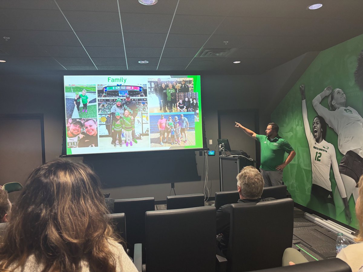 UND Student-Athlete Support Services tweet media