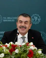 🔴 Ömrünü Okullar da namaz kılan öğrenci kovalamakla geçiren Uğur Dündar'a şok:

İstanbul İl Millî Eğitim Müdürlüğü, cuma namazını kılmak isteyen lise öğrencilerine kolaylık sağlanması amacıyla ilçe millî eğitim müdürlüklerine talimat yazısı gönderdi.