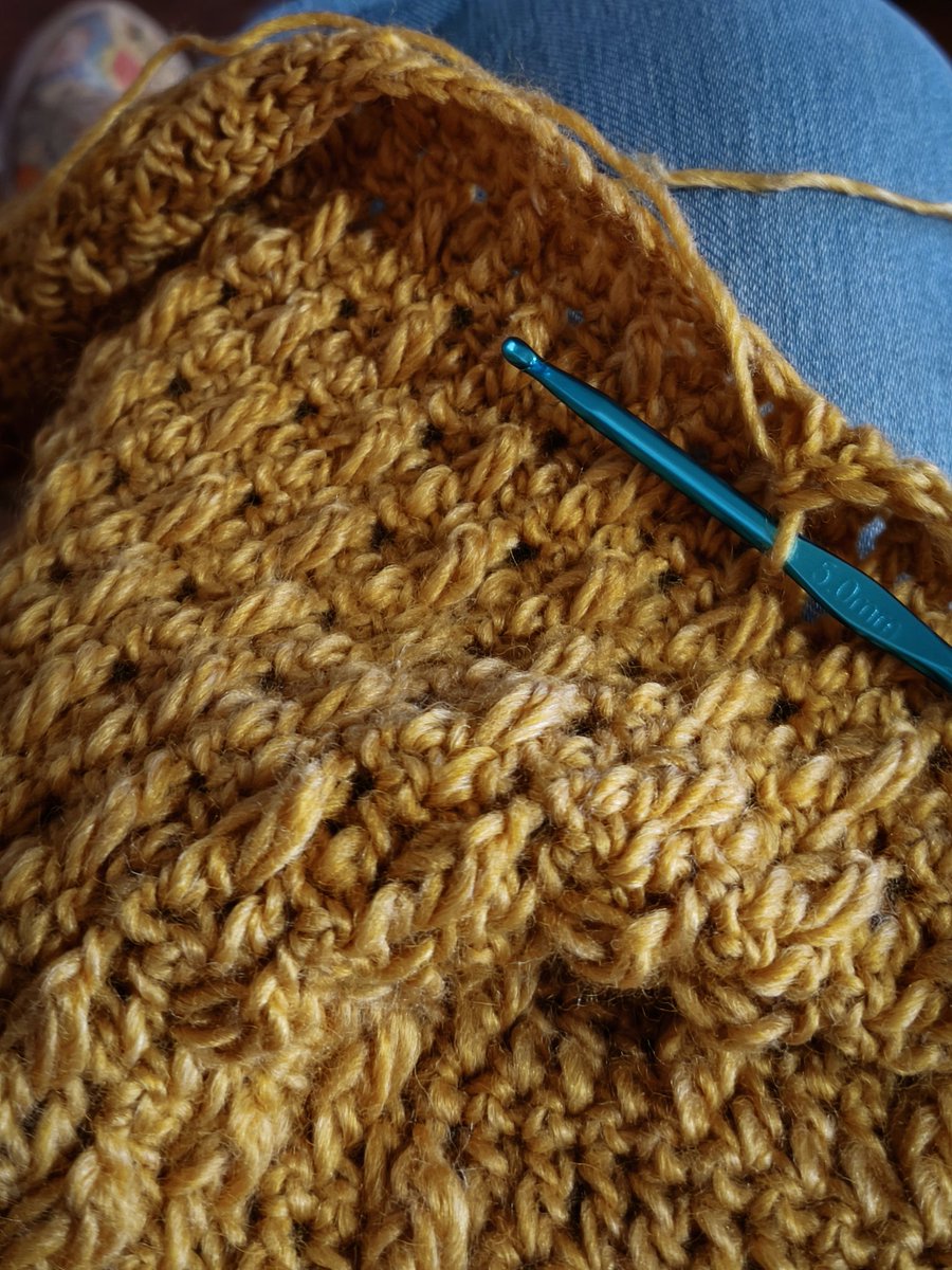 A ver si acabo este conjuro para Samhain... 
#ganchillo #crochet #proyecto #wip #conjuro #samhain