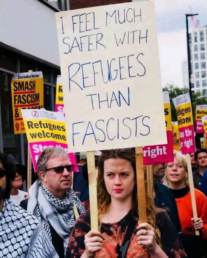 I hope this young lady feels really proud of herself. In less than a fortnight after this picture was taken outside the Barbican Thistle Hotel a woman was followed and strangled by one of the residents of the hotel.Only a few hundred yards from where this picture was taken.And I