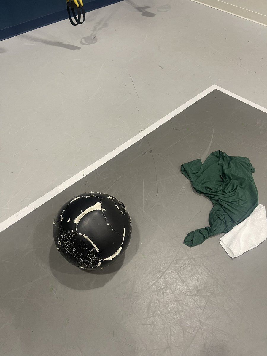 underwritedeez's tweet image. Playing #tournamentgolf this weekend – which means #process