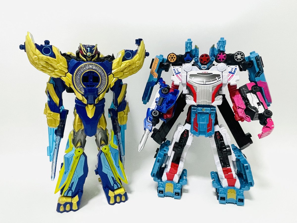 万年青「東三宝」 東三宝 (あづまさんぽう) Adumasannpou – おもとの豊明園（ほう