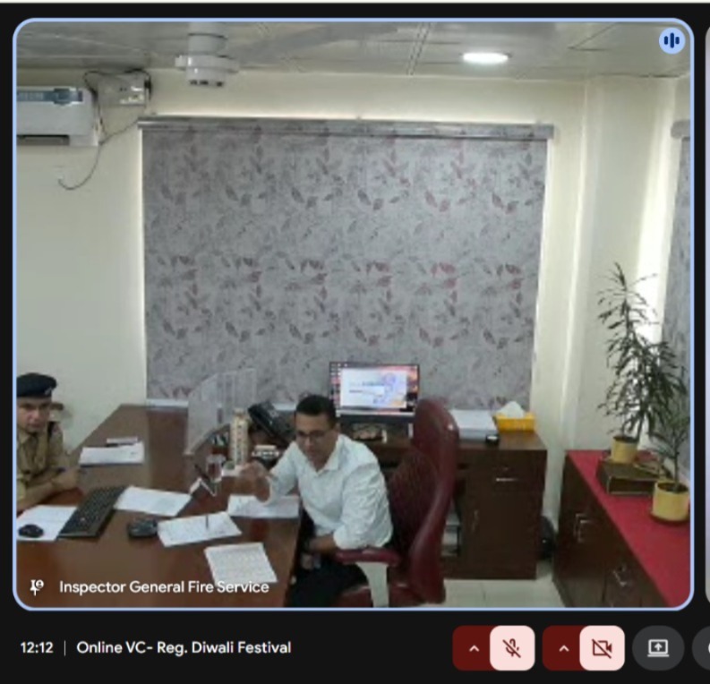 दीपावली में अग्नि सुरक्षा को लेकर सख्त निर्देश 
– सभी फायर स्टेशन अलर्ट मोड पर 
- I.G. #FireService ने किया आगाह 
– दीपावली में आग से बचाव हेतु विशेष सतर्कता आवश्यक 
- अग्निशमन विभाग चलाएगा विशेष सुरक्षा निरीक्षण अभियान 
#UttarakhandPolice