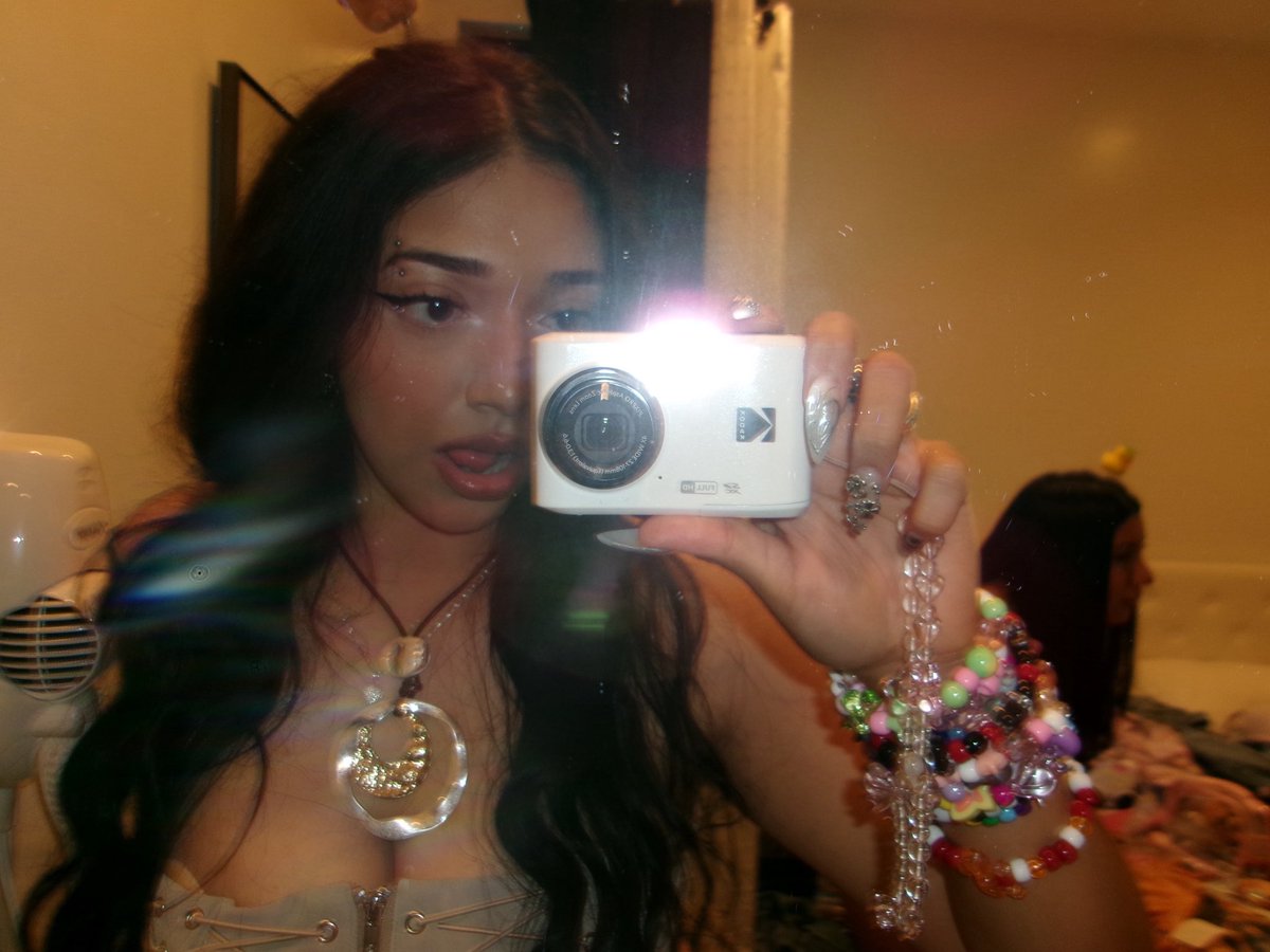 ⊹₊ tani ⟡⋆ tweet media