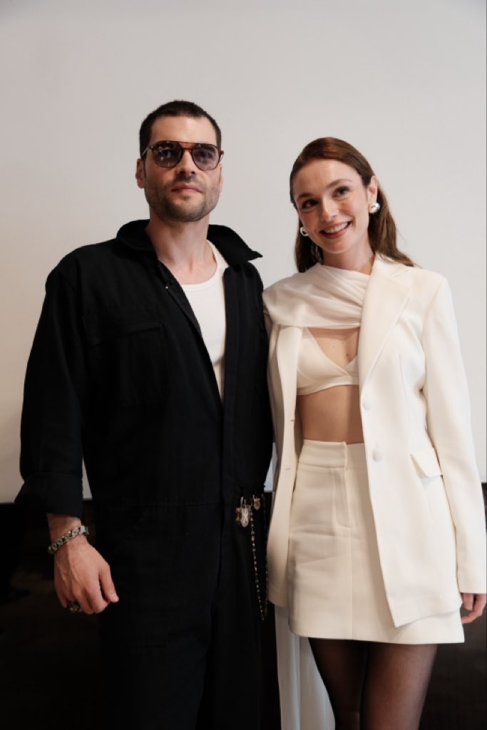 dizilah's tweet photo. Akın is literally dressed like a mechanic by the way 😂♥️ https://t.co/z4KcMDHJJi