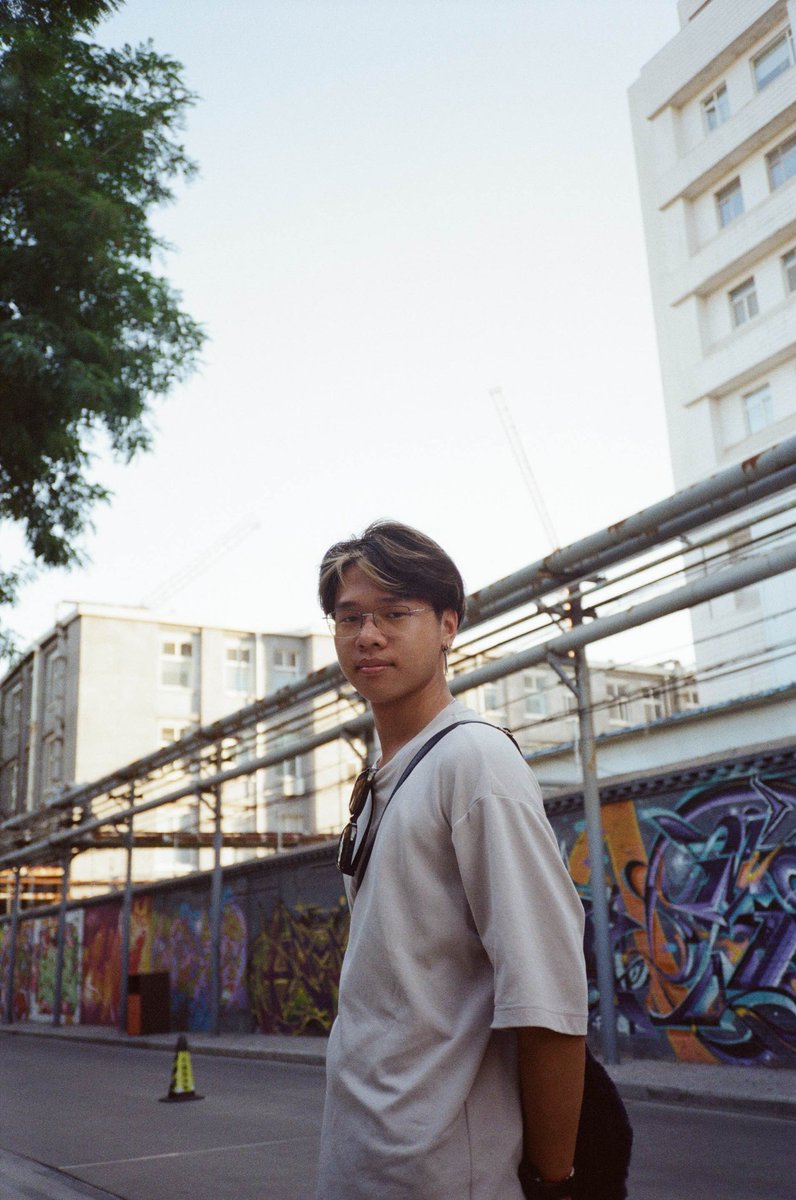 又到了每年最重要的生日时间，那就祝自己生日快乐吧😋（关注点赞转发，抽两位送出疯狂星期四，明天晚上9点截止）