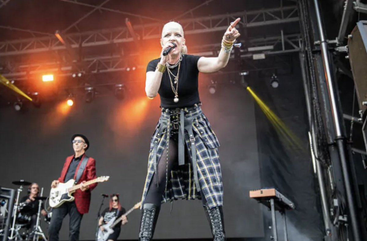 mxdwn's tweet photo. .@garbage's Shirley Manson Speaks Out On Music Industry's Economic Issues: "It Has Become Entirely Unsustainable For A Band Like Us To Come & Tour Anywhere Except the Coasts"
https://t.co/DNyGrhLrXX
#Garbageband #ShirleyManson https://t.co/10SgLrt6kY