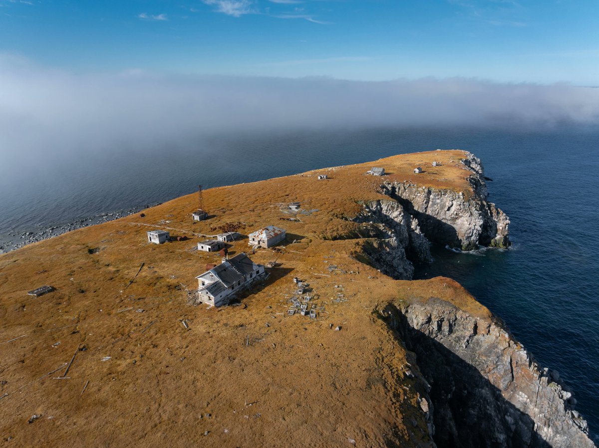 Chris Megerian tweet media