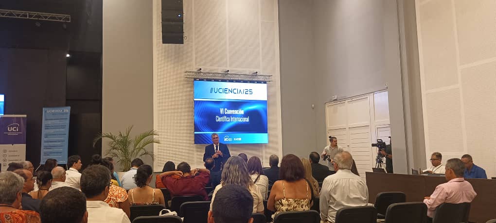 CITMATELOficial's tweet image. 🎇Participa #Citmatel en la VI Convención Científica Internacional #UCiencia2025, como miembro del Consejo Asesor para la Inteligencia Artificial en Cuba. ¡Impulsando el futuro digital del país! 🇨🇺 #IA #Innovación