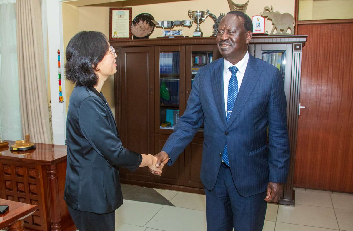 Deeply saddened by the passing of former Prime Minister of Kenya, Mr. Raila Odinga.

As an old friend of the Chinese people, he made significant contributions to advancing #China-#Kenya relations and promoting friendly exchanges between our two nations.

Our sincere condolences