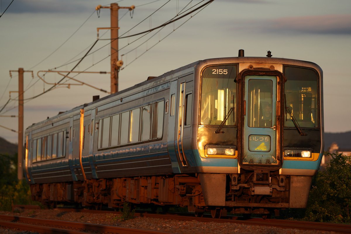 nao_1330's tweet image. 2025年10月13日
9019D 特急いしづち19号
2000系代走 2155＋2118