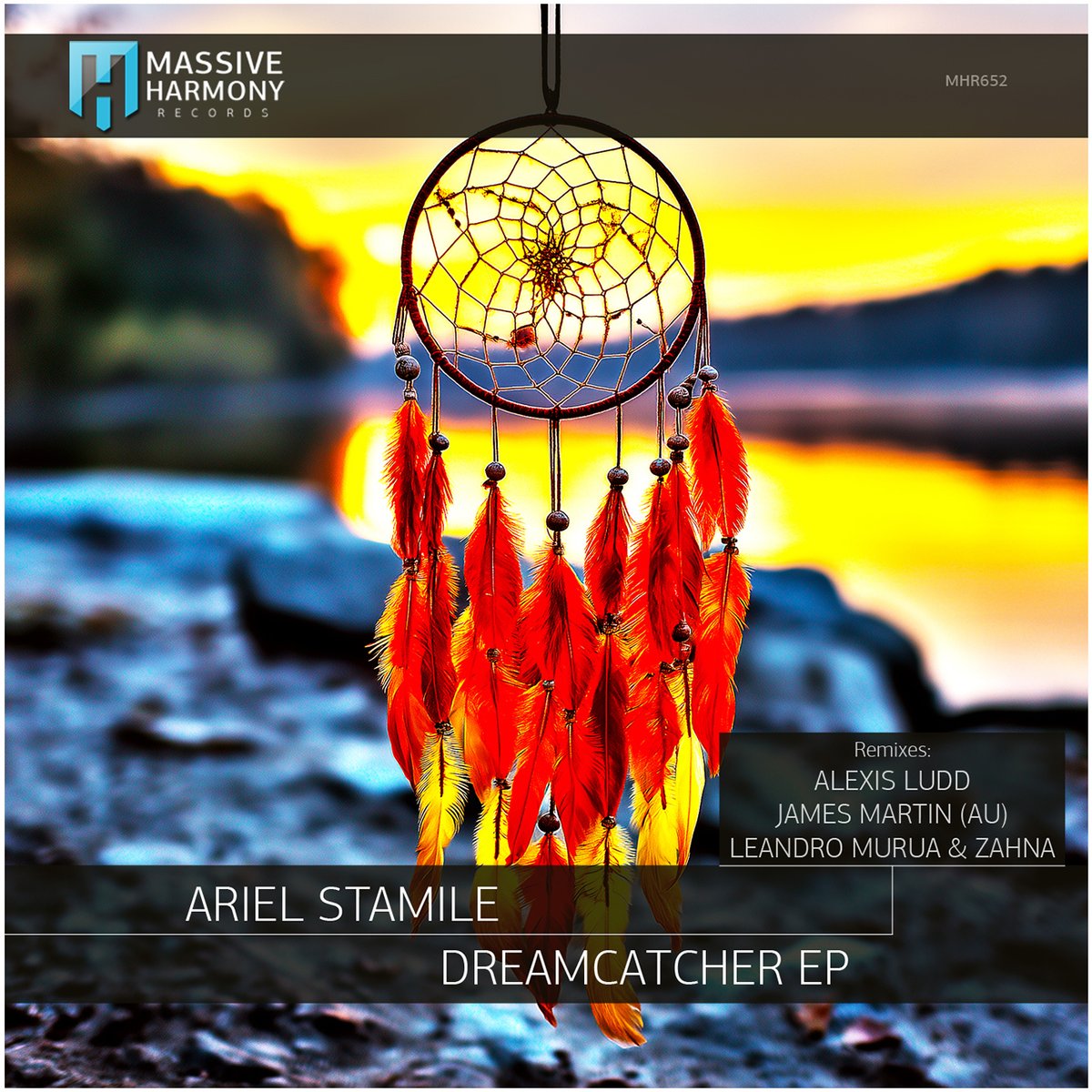 This great release is out today! Don't miss it! Listen or download here: go.protonrad.io/rlXxxFZqLkiK8

#progressivehouse #melodichouse #organichouse #beatport #Spotify #newsong #music #musica #Dreamcatcher #ArtificialIntelligence #coverart #art #NewMusic #releaseday #ableton #OutNow