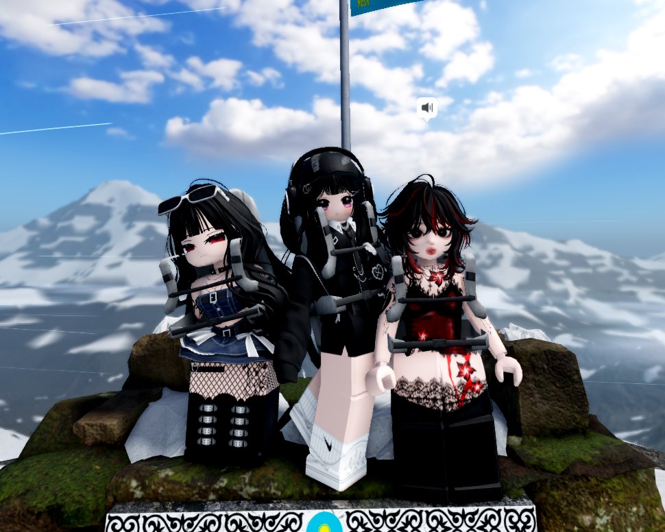 3 sepuh ke gunung gampang : *tertampar orang pacaran*

<a href="/cutepatooties_/">Saaa</a> <a href="/A_ta_li_a/">Audria</a>