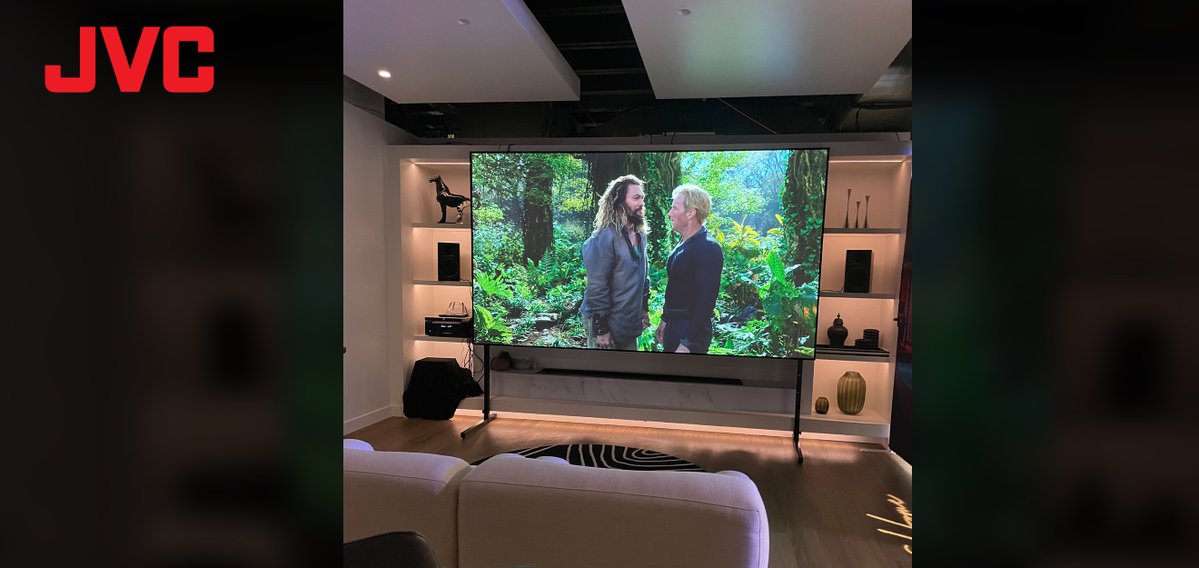 JVC_USA's tweet image. .@JVC_USA Home Theater Projectors showcased its DLA-NZ900 8K projector with free upgraded firmware now available! We enjoyed meeting with @TechnologyDesi2 at the beautiful Comfort and Entertainment Tour in Dallas.
#JVC #JVCProjectors #TechnologyDesigner #HomeTheater #AVTweeps