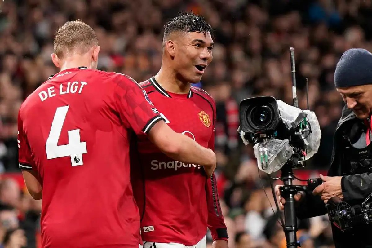 Stretford Paddock tweet media