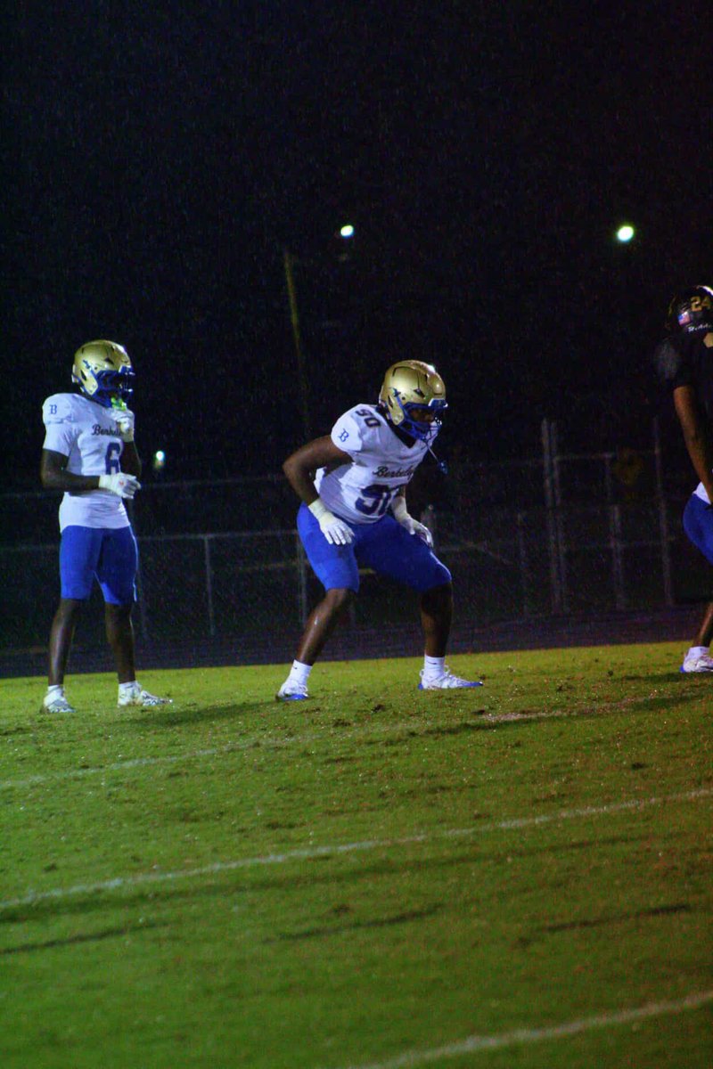 Game 7 film 🔥 Excited to keep improving and making plays. 

<a href="/alex_purviance/">Alex Purviance</a> <a href="/KoachDrayton/">Maurice Drayton</a>
<a href="/CoachRAPinilla/">TweetMasterP</a> <a href="/Gr48ness/">AD Davis</a> <a href="/cameronhall_4/">Cameron Hall</a>
<a href="/CoachPatke/">Jonathan Patke</a> <a href="/CoachVic_/">Victor Irokansi</a> <a href="/AaronHenry7/">Aaron Henry</a>
<a href="/CoachToddBates/">Todd Bates</a> <a href="/CoachJimKnowles/">Jim Knowles</a> <a href="/Coachsax72/">Jonathan Saxon</a> <a href="/CoachLSmitty/">Liam Smith</a> 
<a href="/StagsRecruiting/">Stags Football Recruiting</a> <a href="/elodge4/">Eric Lodge</a>
<a href="/CoachFaulkner10/">Cole Faulkner</a>