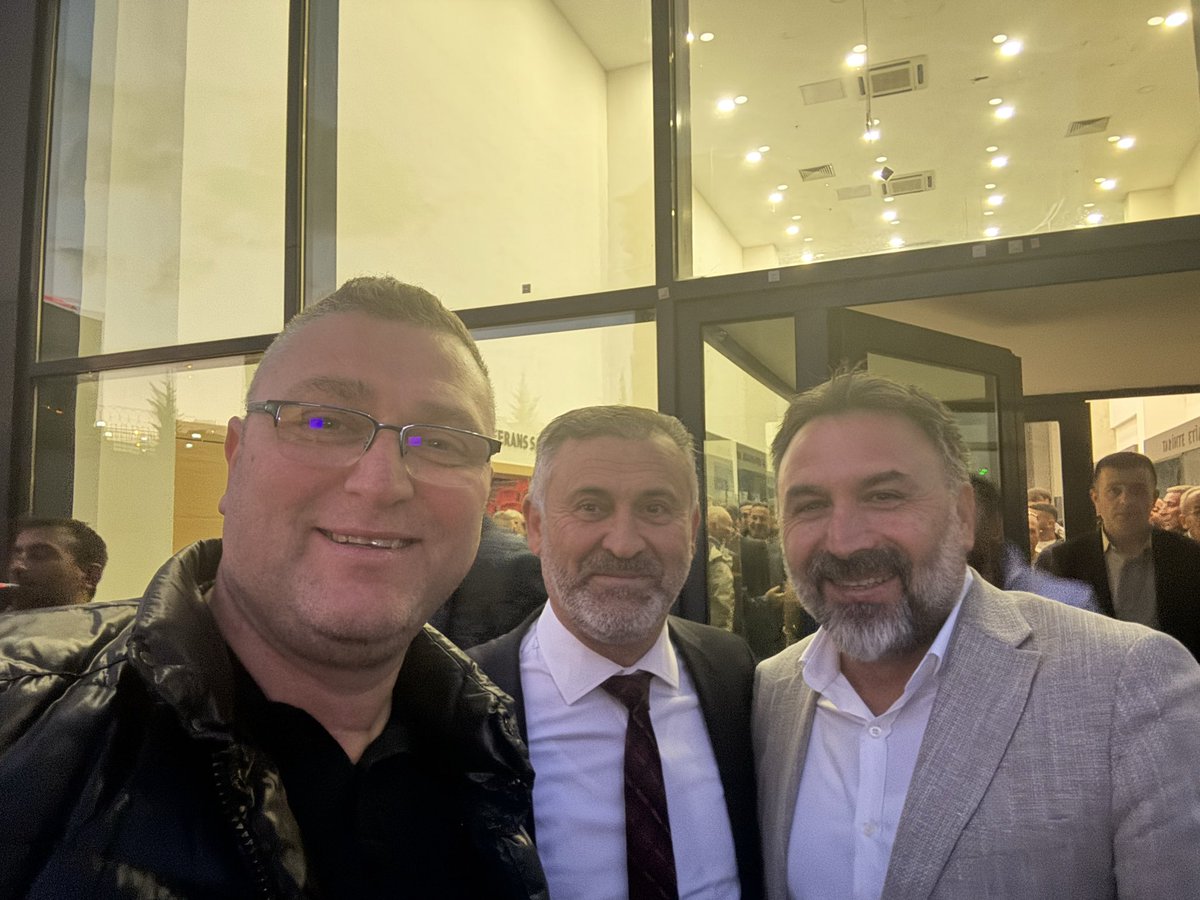 Etimesgut Müteahhitler Derneği 
Seçiminde başkanlığa seçilen 
Erhan Tusun kardeşimi tebrik ederim. 
“Birlikteysek Gücümüz Değerli”