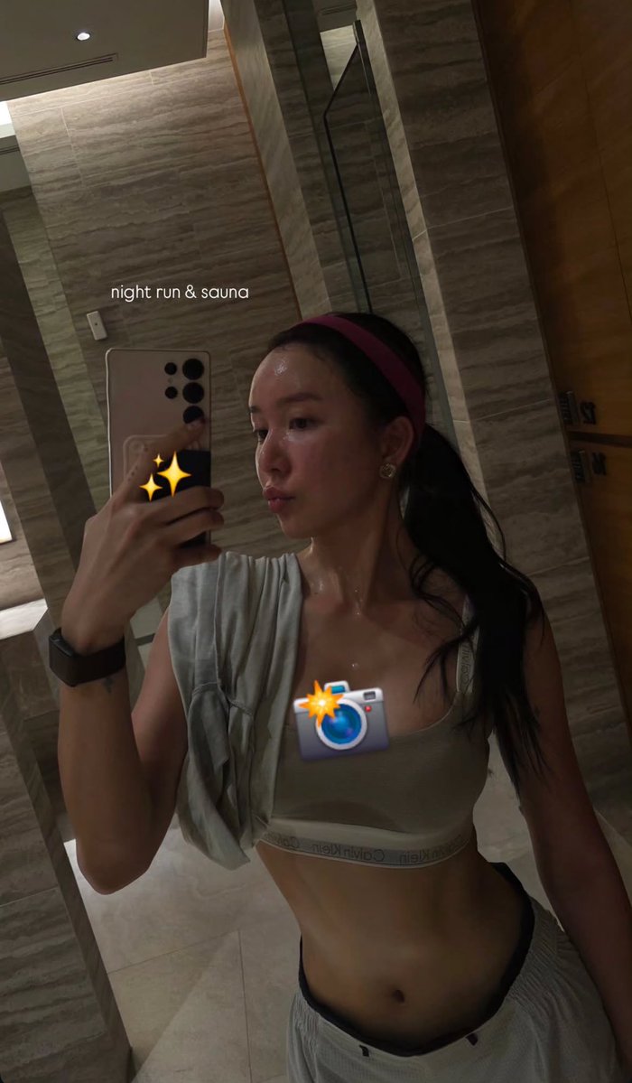Junenannirin_TH's tweet image. [ 251015 ] IG Story @JUNE_NANNIRIN Update 🐱🎀💭

night run &amp;amp; sauna

✿ #Junenannirin #จูนณัณณิริณ ✿