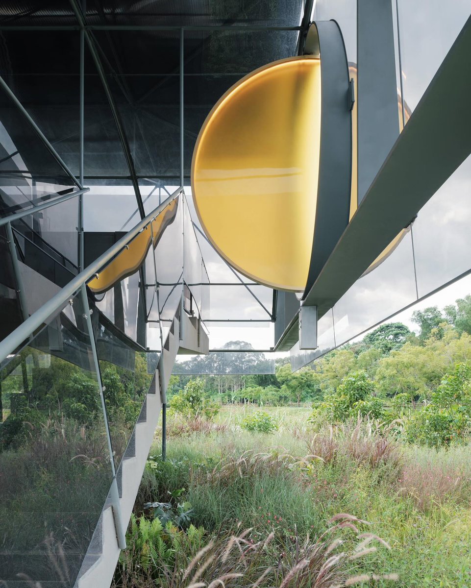 illustrarch's tweet image. Moon Pavilion by Atelier Guo

#pavilion #architects #design #architecture #illustrarch