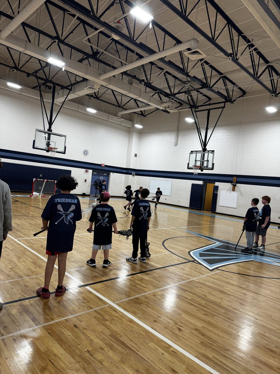 ThsWebmaster's tweet image. Taunton Middle School Lacrosse Clinics are growing every week.