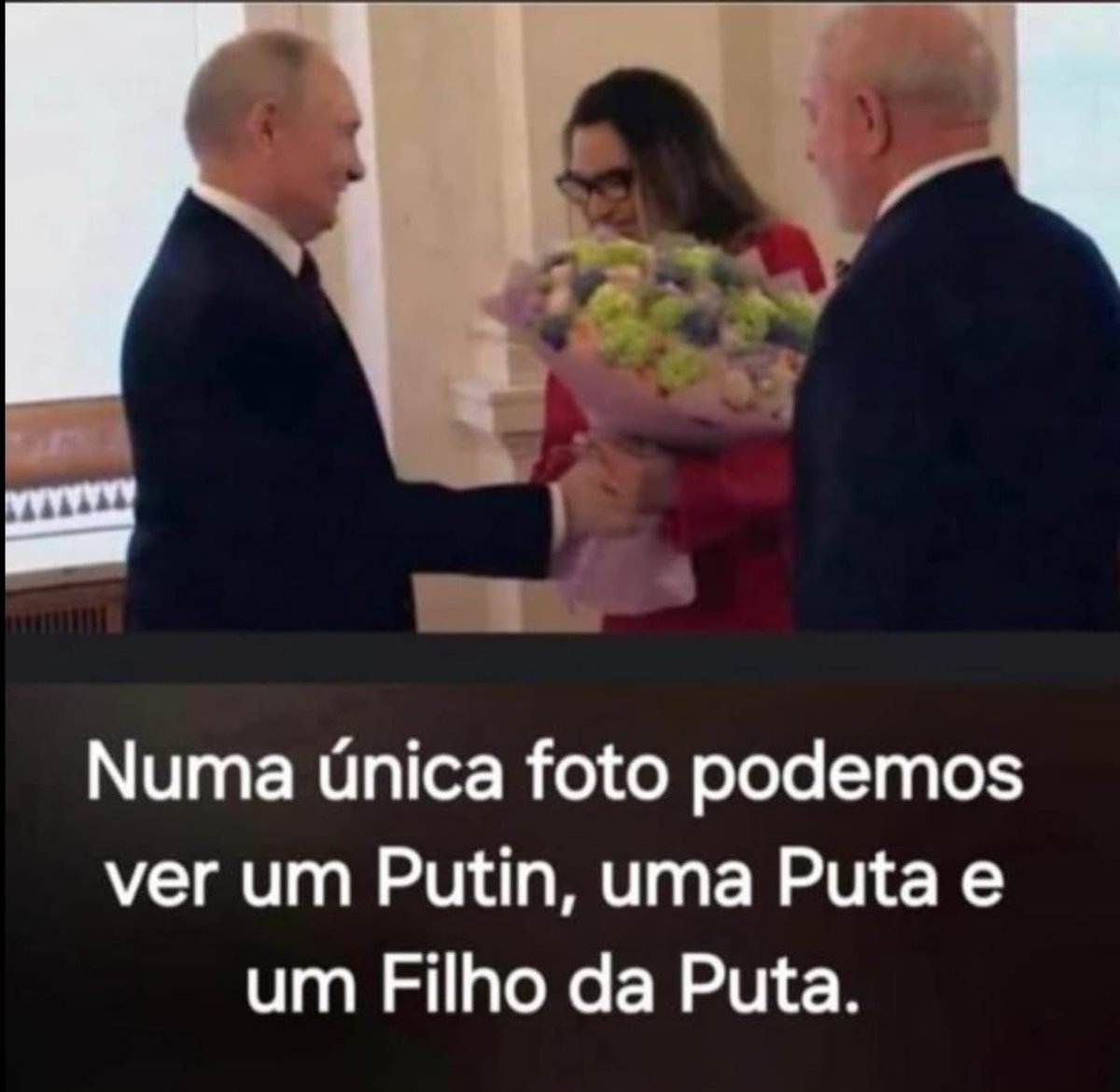 Sem comentários, só observo a situação disso 😄😄😄😄