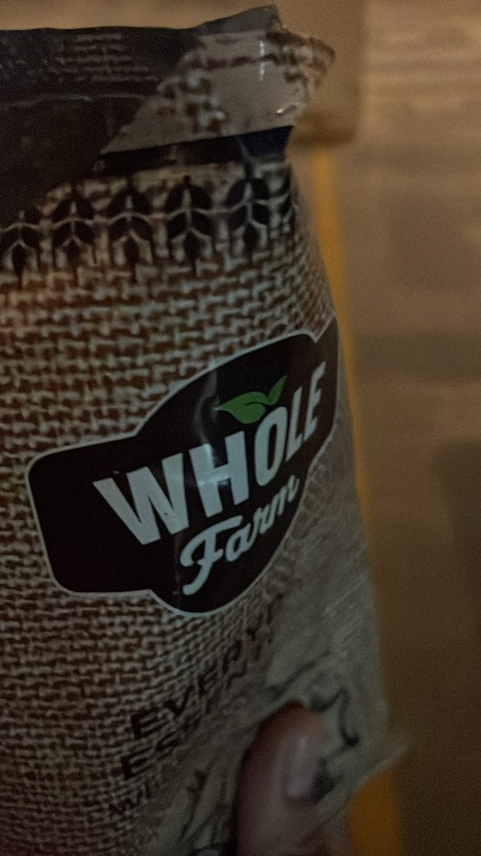 abhismnit's tweet photo. is this really premium quality jaggery @ blinkit @ wholefarm https://t.co/prgf6mYhUG