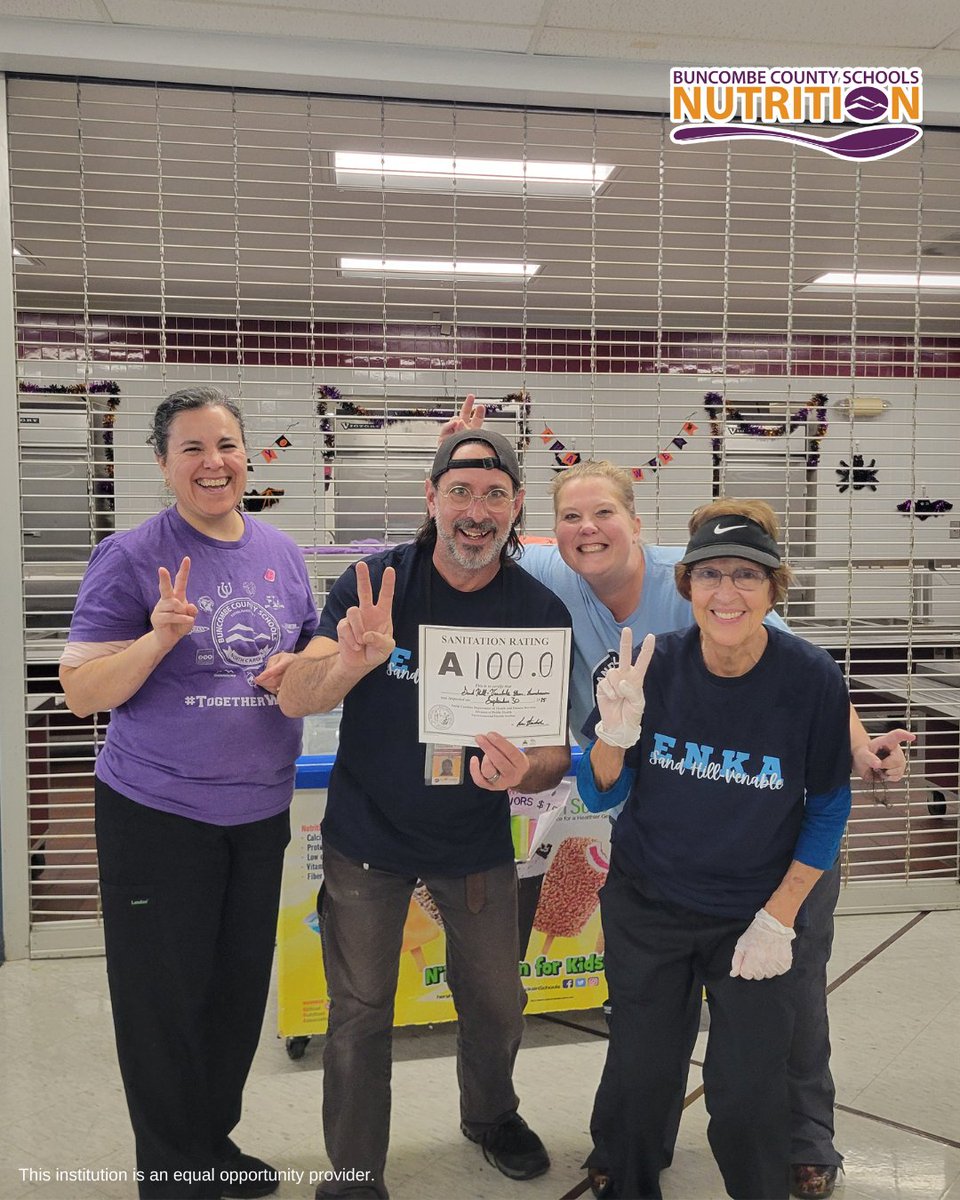 BCSFeedsKids's tweet image. 🎉 Sand Hill-Venable Elementary scored a perfect 100 on their health inspection! They’re officially in the 100 Club. 🏆 So proud of our amazing cafeteria team for all their hard work keeping students safe and well-fed! 👏

📸 Larry Christman

#buncombefeedskids #BCSfeedskids